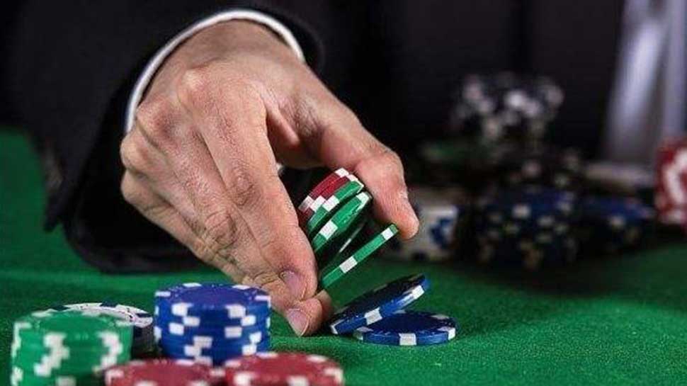 ClubGG以2手牌例解讀河牌圈超額下注 ClubGG 記分牌