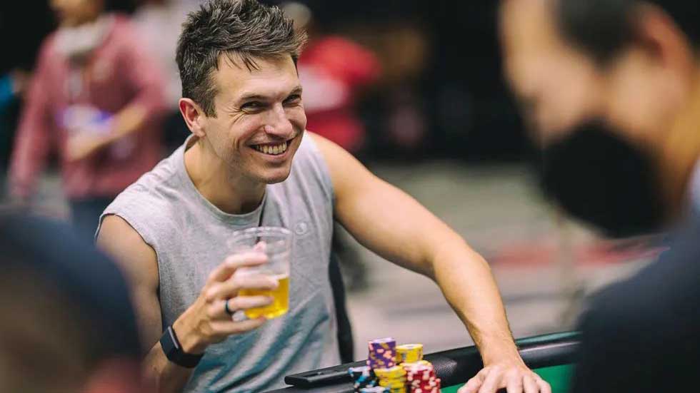 2023WSOP主賽事 拉開序幕,首日比賽超過一千名玩家報名