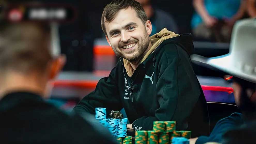 Martin Kabrhel 是金手鏈大神還是過街老鼠？被討厭實至名歸?